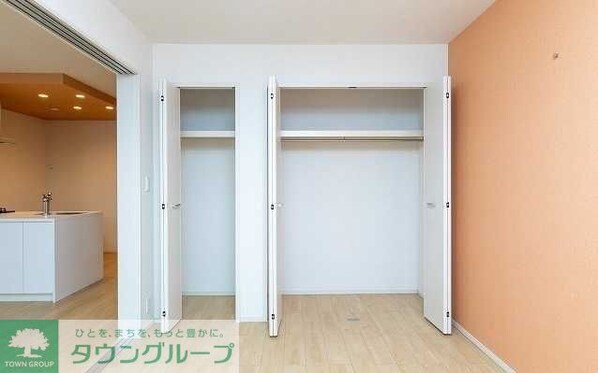 オランジュ・ウエストの物件内観写真